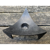 Brutalist gietijzeren kandelaars